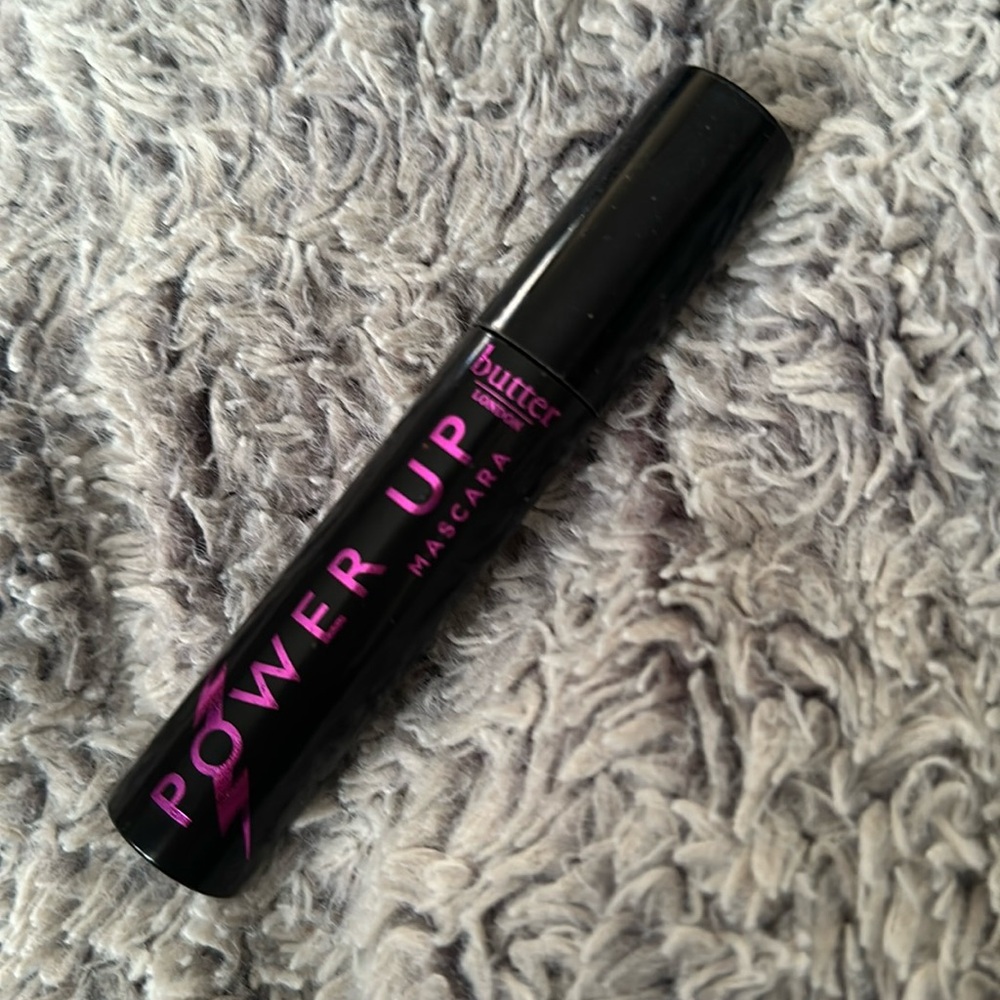 Butter London POWER UP mascara